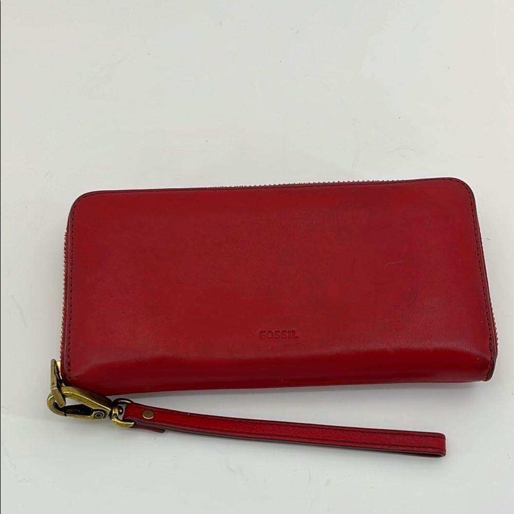 Fossil Red Leather Brass Trim Zip Around Wallet w/ Detachable Wristlet Strap